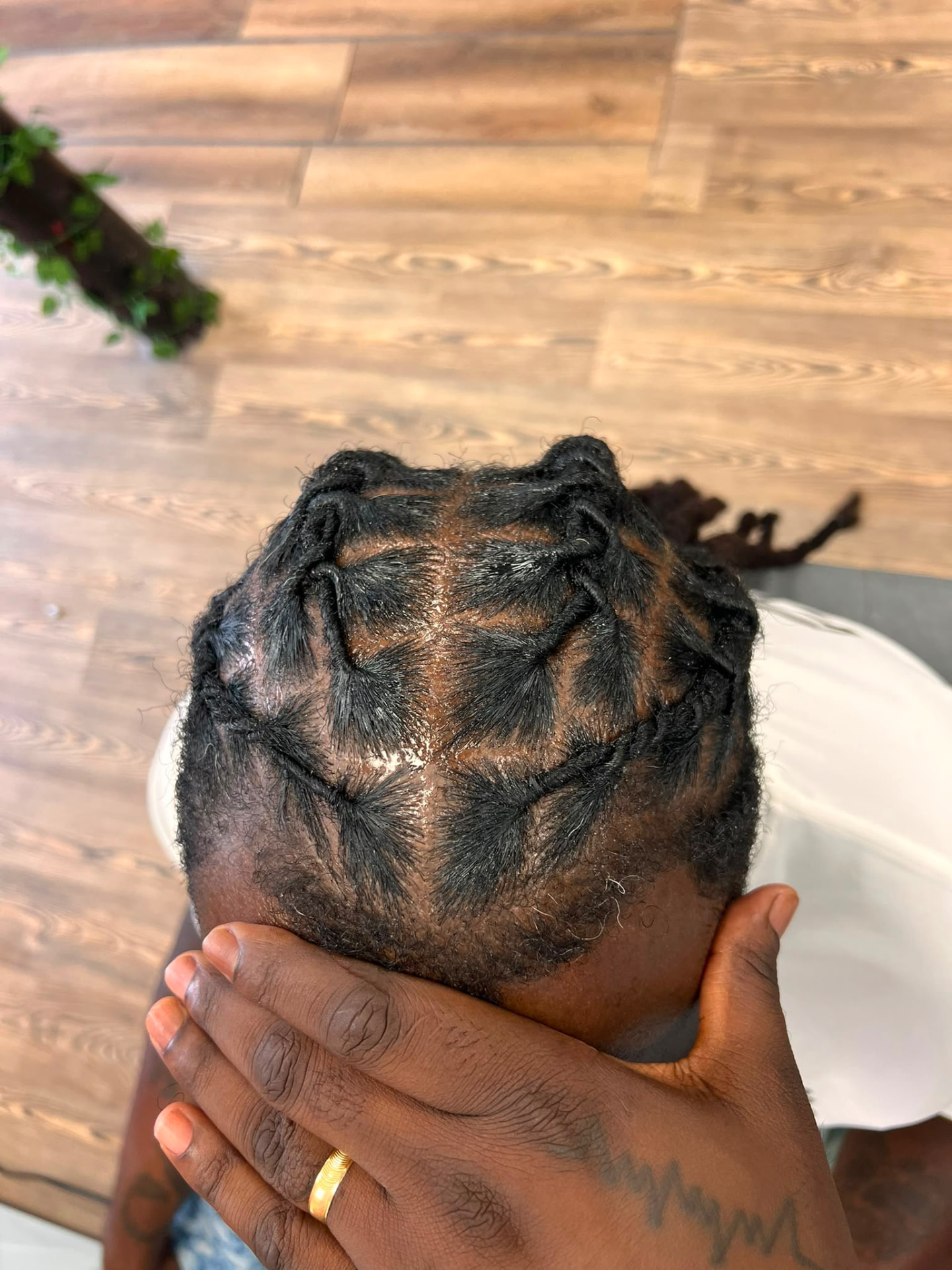 Loc retwist with precise geometric sections